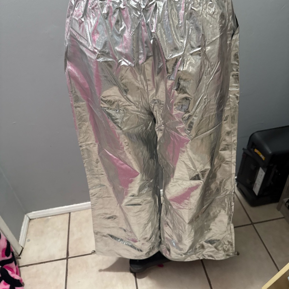 Silver Straight Leg Women Jeans - Picture 3 of 5